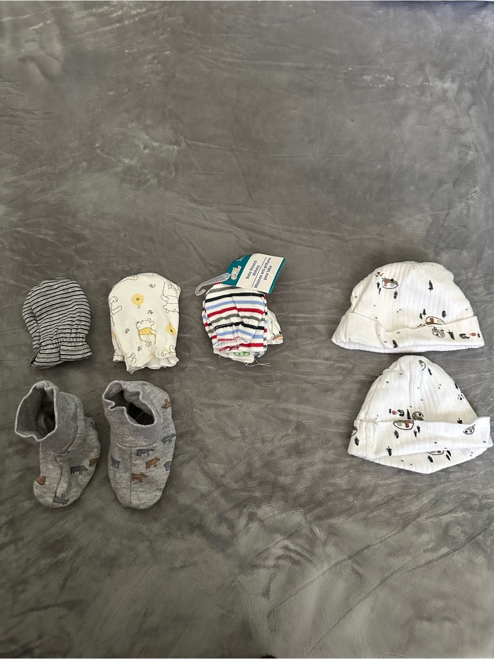 5/$25 mitten/booties/hat baby bundle